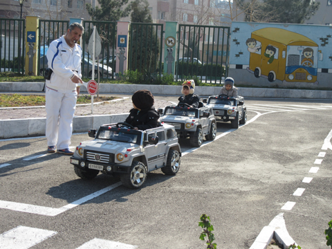 بازدید نوآموزان از پارک ترافیک