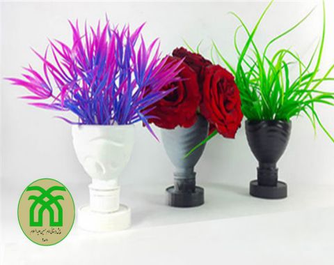 ساخت گلدان با اشیاء دور ریختنی و کاشت گیاه مربی بهداشت خانم سروی